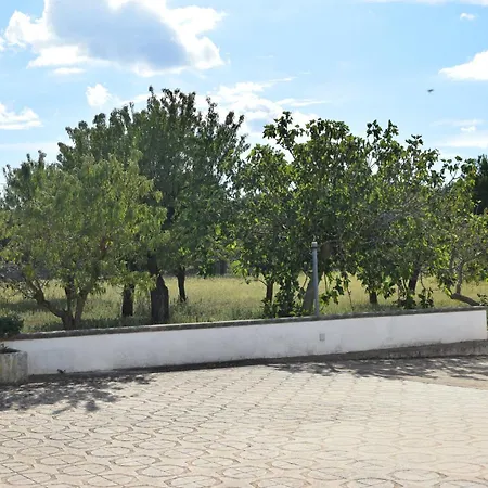 Mimì Ostuni